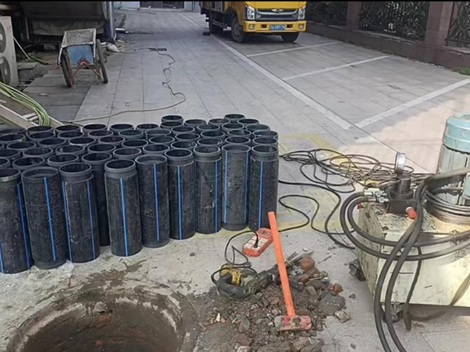 和静PE置换管厂家 DN315置换管 非开挖管短管置换